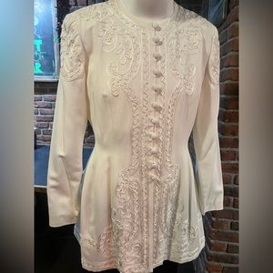 Beautiful button-front embroidered white blouse by R&M Richards